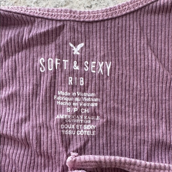 2 AEO Tank Tops - Picture 7 of 8